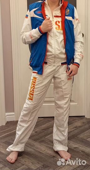 Парадный спортивный костюм тройка