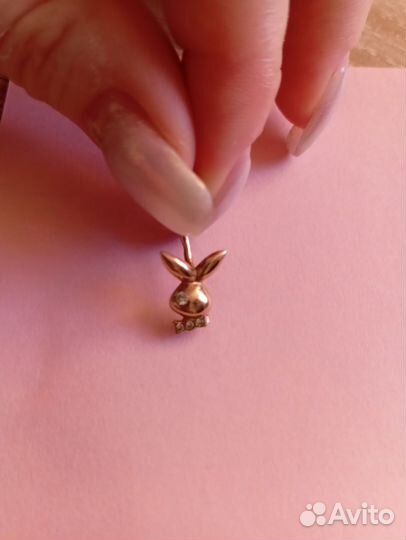 Пирсинг в пупок золотой с фианитами