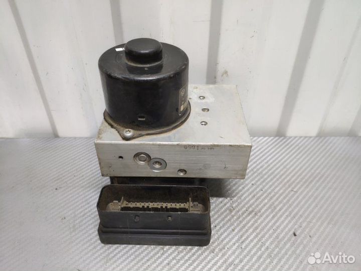 Блок abs Volkswagen Touareg 2002 - 2006