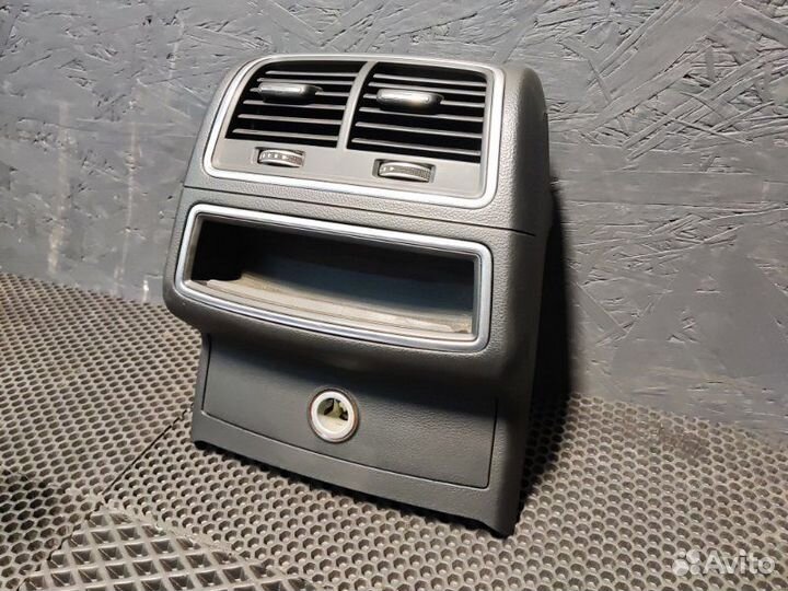 Накладка центральной консоли задняя Audi A6 C7