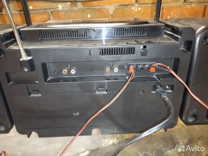 Магнитола Fisher 3000