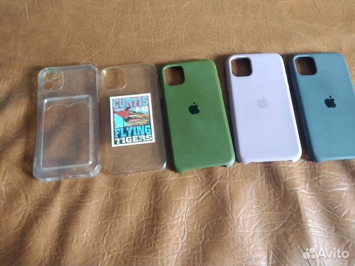 Чехол на iPhone 11