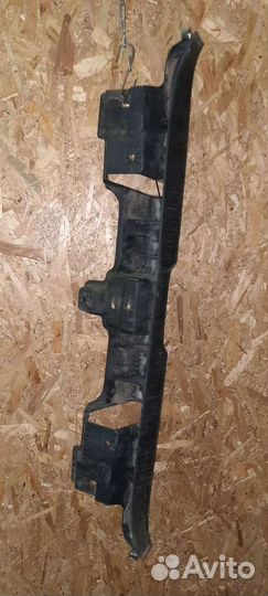 Наполнитель заднего бампера Peugeot 308