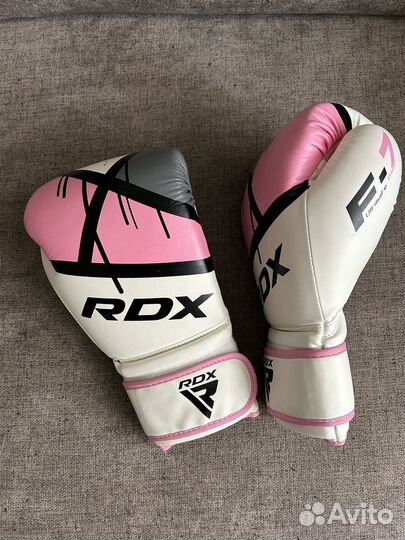 Боксерские перчатки 12 oz RDX