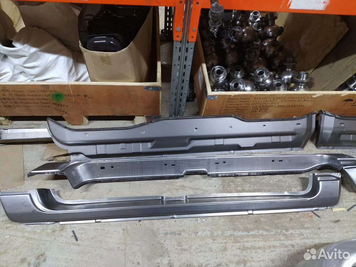 Порог пола УАЗ Патриот