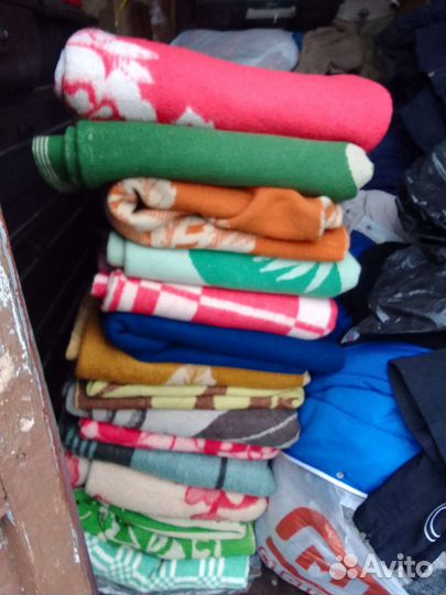 Одеяла разные