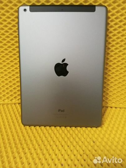 Планшет apple iPad air 1(од 17)
