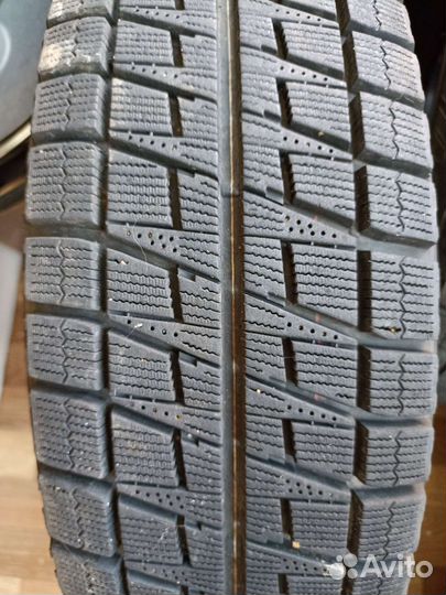 Bridgestone Blizzak Revo2 185/70 R14
