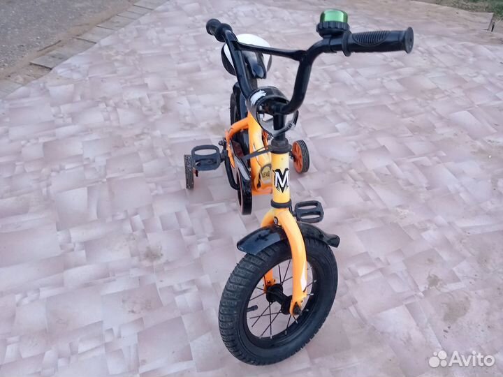 Детский трехколесный велосипед бу