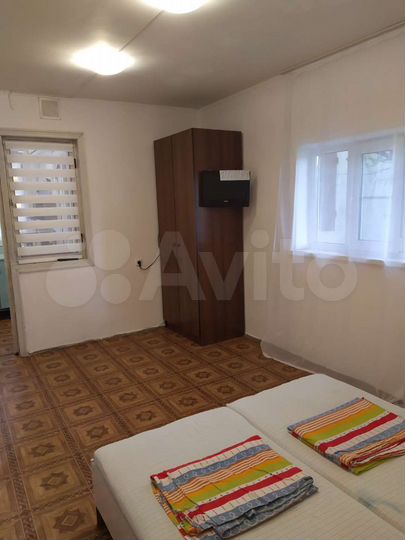 Дом 100 м² на участке 1 сот.