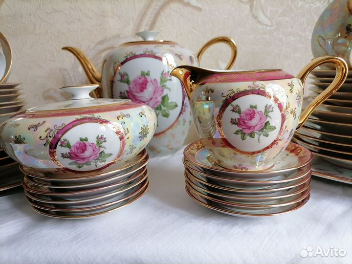 Чайный сервиз Розы перламутр с золотом гдр винтаж
