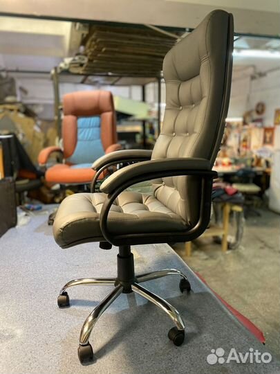 Компьютерное кресло