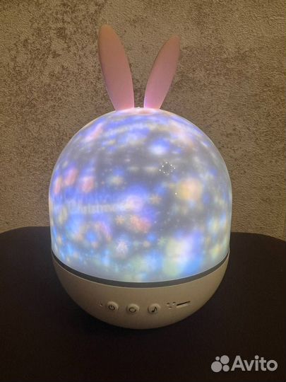 Музыкальный ночник - проектор