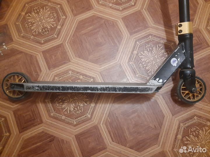 Трюковой самокат