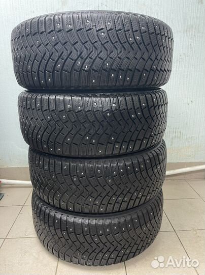 Michelin X-Ice North 2 235/55 R19