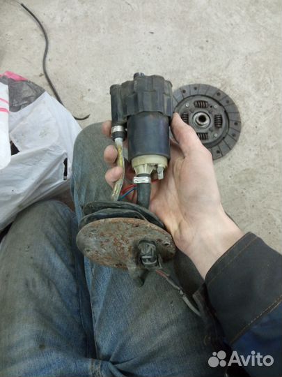 Бензонасос Opel Astra 1990