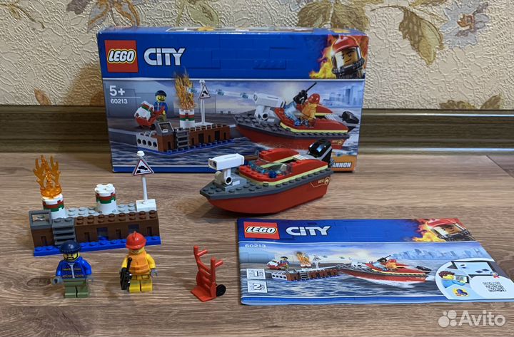 Набор Лего сити(60213) пожар в порту