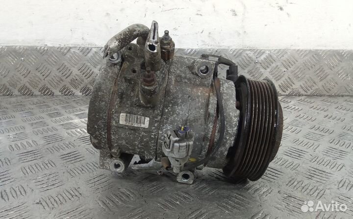Компрессор системы кондиционирования Toyota Land C