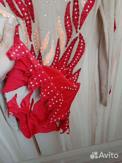 Костюм для художественной гимнастики