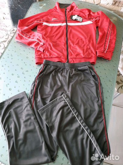 Новый спортивный костюм xs