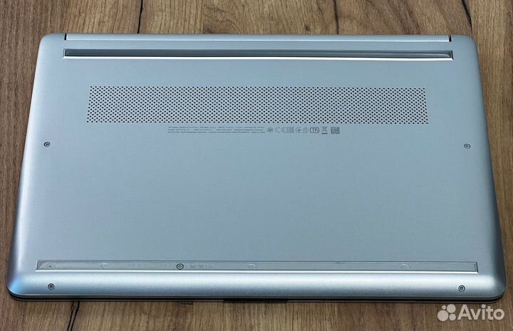 Мощный HP Ryzen 3 3250U/ 8OZU/ 256 SSD/ Full HD