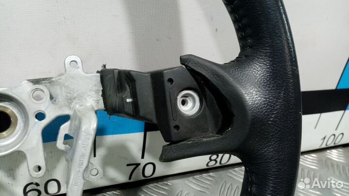 Б/У Рулевое колесо Subaru