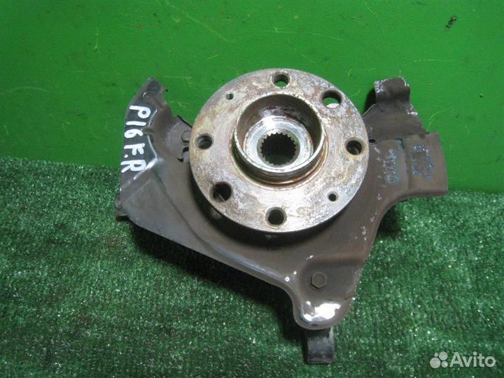 Кулак передний правый Opel Corsa D 2007