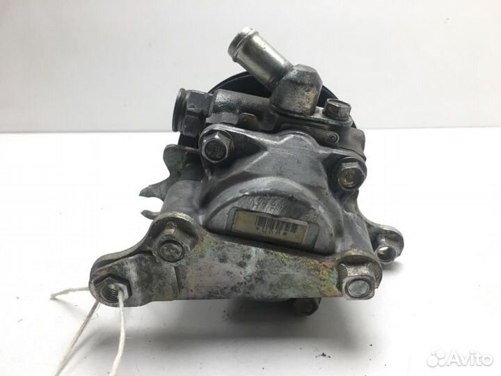 Насос гидроусилителя Toyota Mark Ii Wagon Qualis