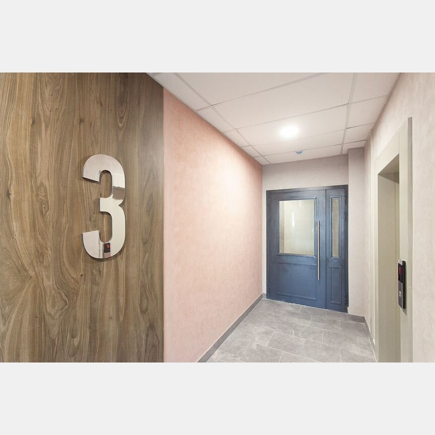 2-к. квартира, 67 м², 7/18 эт.
