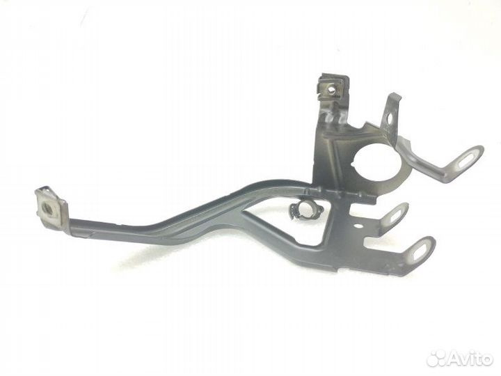 Кронштейн крыла передний правый Bmw 5-Series F11