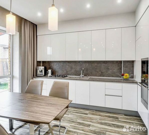 Угловая кухня с мдф фасадами