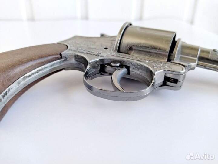 Игрушка револьвер ковбоя Gonher