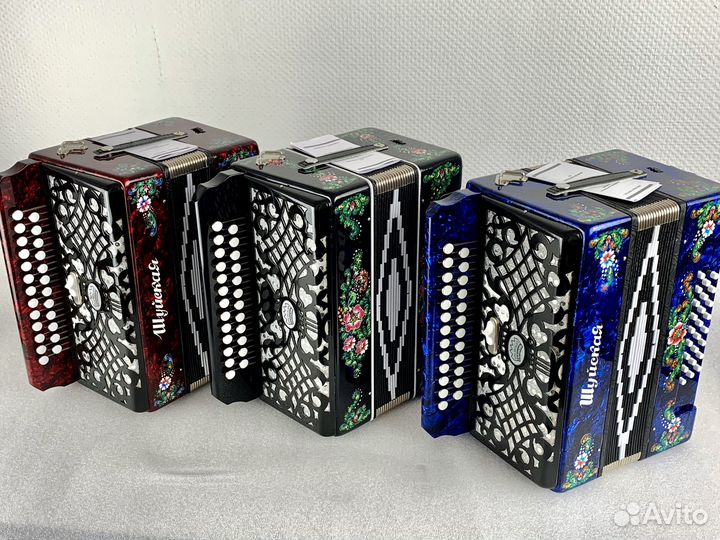 Новая шуйская гармонь Чайка