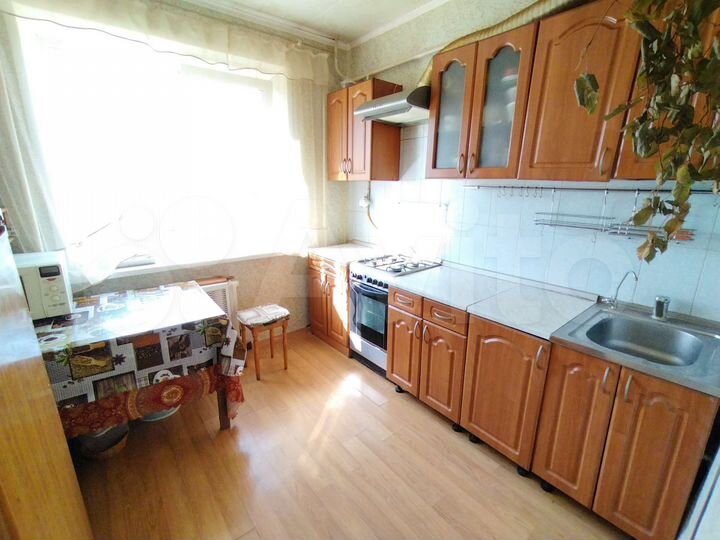2-к. квартира, 54 м², 2/9 эт.