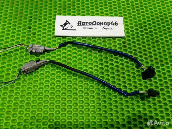 Кнопка бесключевого доступа Nissan Tiida C11