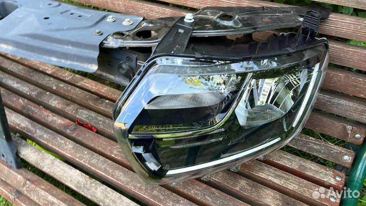 Кронштейн фар duster 2 с 2021 г.в