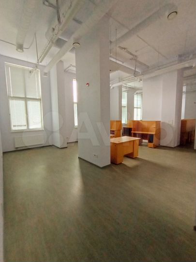 Помещение, 334 м²