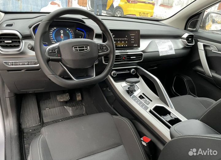 Водитель Джили Кулрей