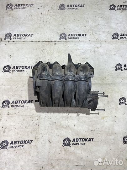 Коллектор впускной Peugeot 307 1.6