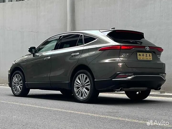 Toyota Harrier 2.5 CVT, 2022, 29 000 км