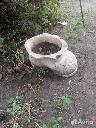 Большой глиненый горшок для улицы