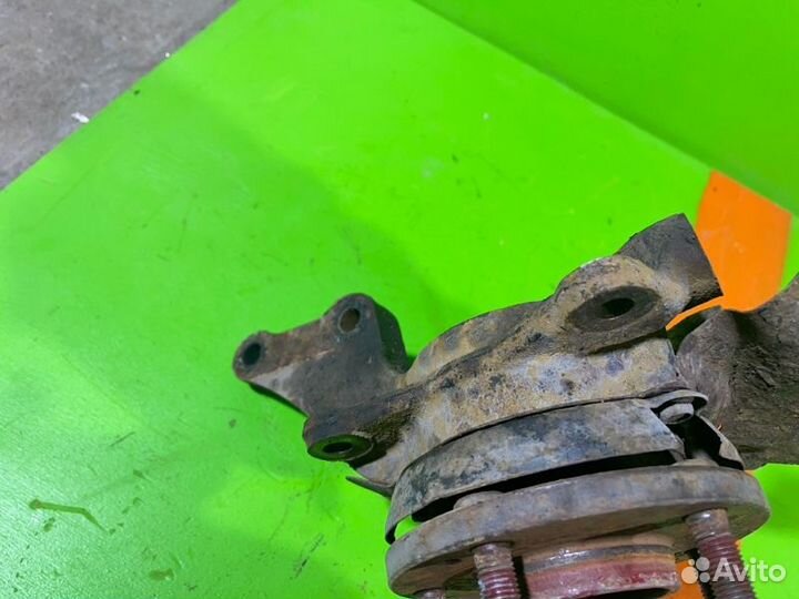 Кулак поворотный передний правый Hyundai Tucson