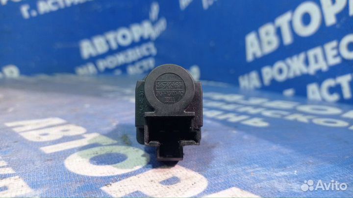 Датчик педали тормоза Ford Focus 2 седан 2007