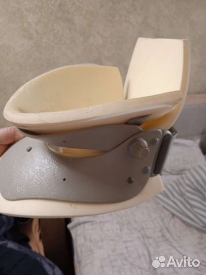 Корсет ортопедический шейный