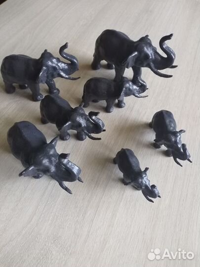Статуэтки 7 слонов
