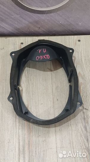 Кронштейн infiniti QX60 Лев