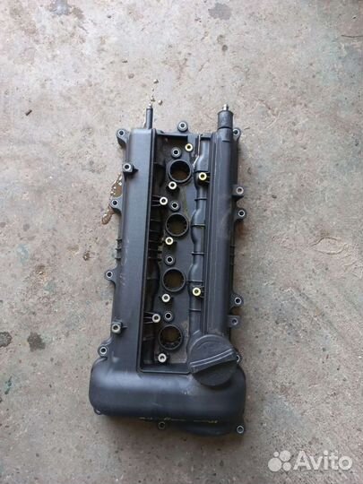 Клапанная крышка Hyundai Solaris Rio 3