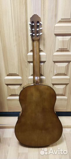 Гитара yamaha c40