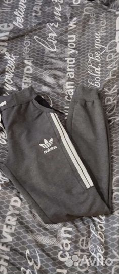 Спортивный костюм adidas