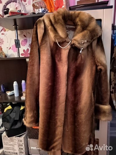 Шуба песец с капюшоном